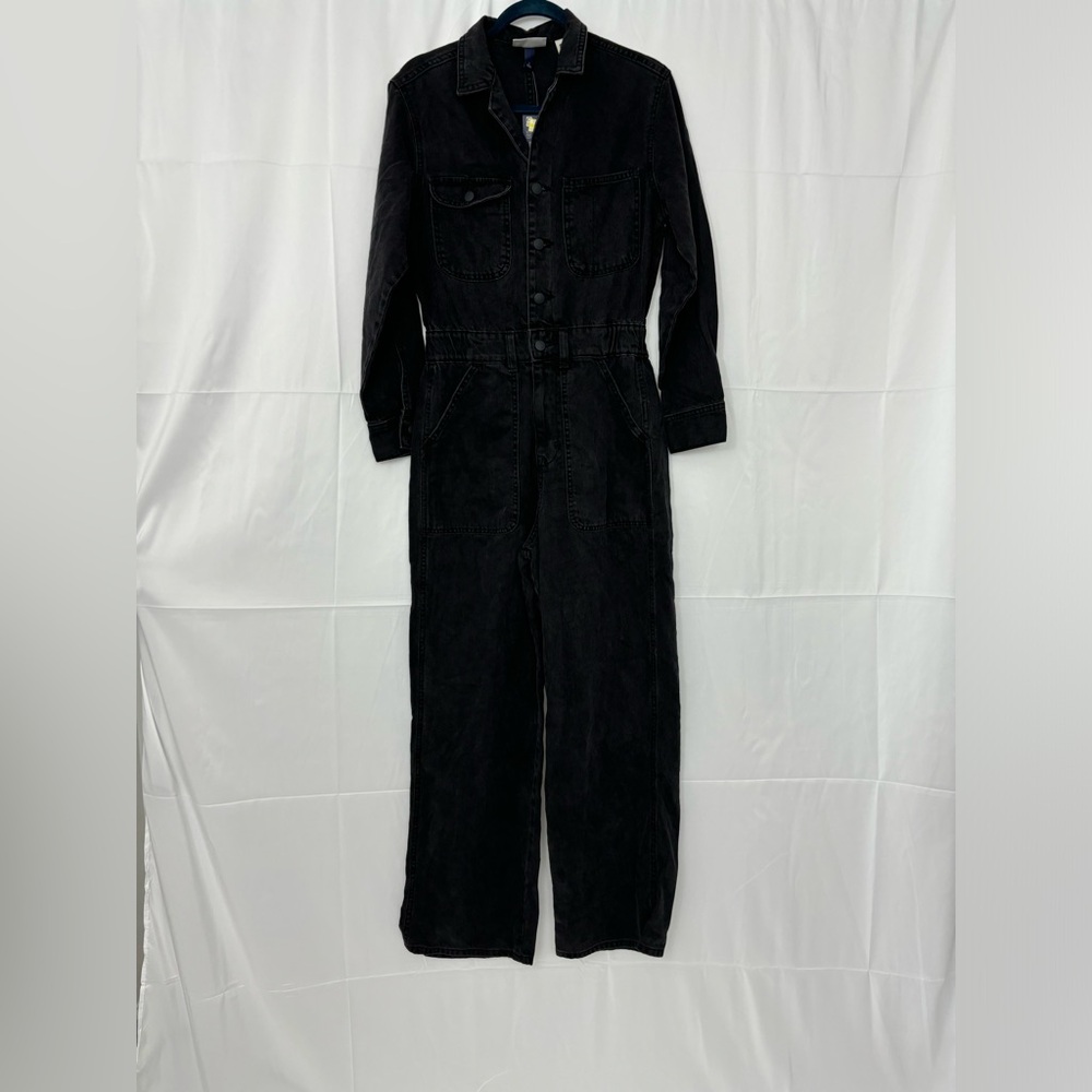 Universal Thread size 6 black denim jumpsuit